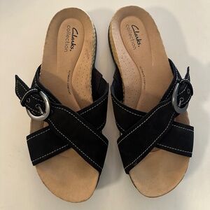 CLARKS REILEIGH MAY NUBUCK SANDAL - Size 9.5
